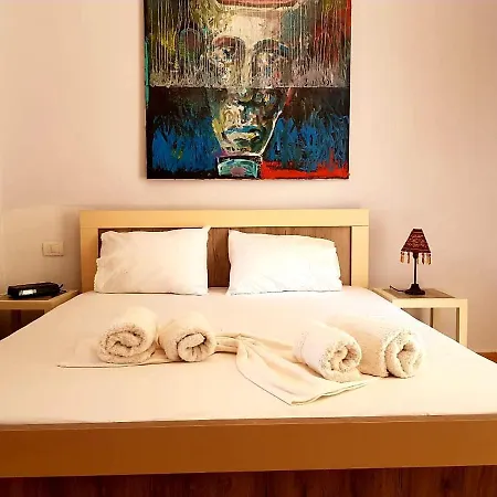 Apartment Aira Himarë