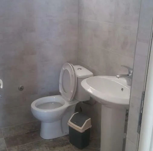 Aira Apartment *